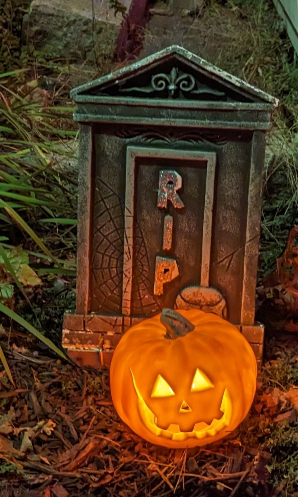 Langer Enterprises LLC, Richmond Maine, Halloween 2023