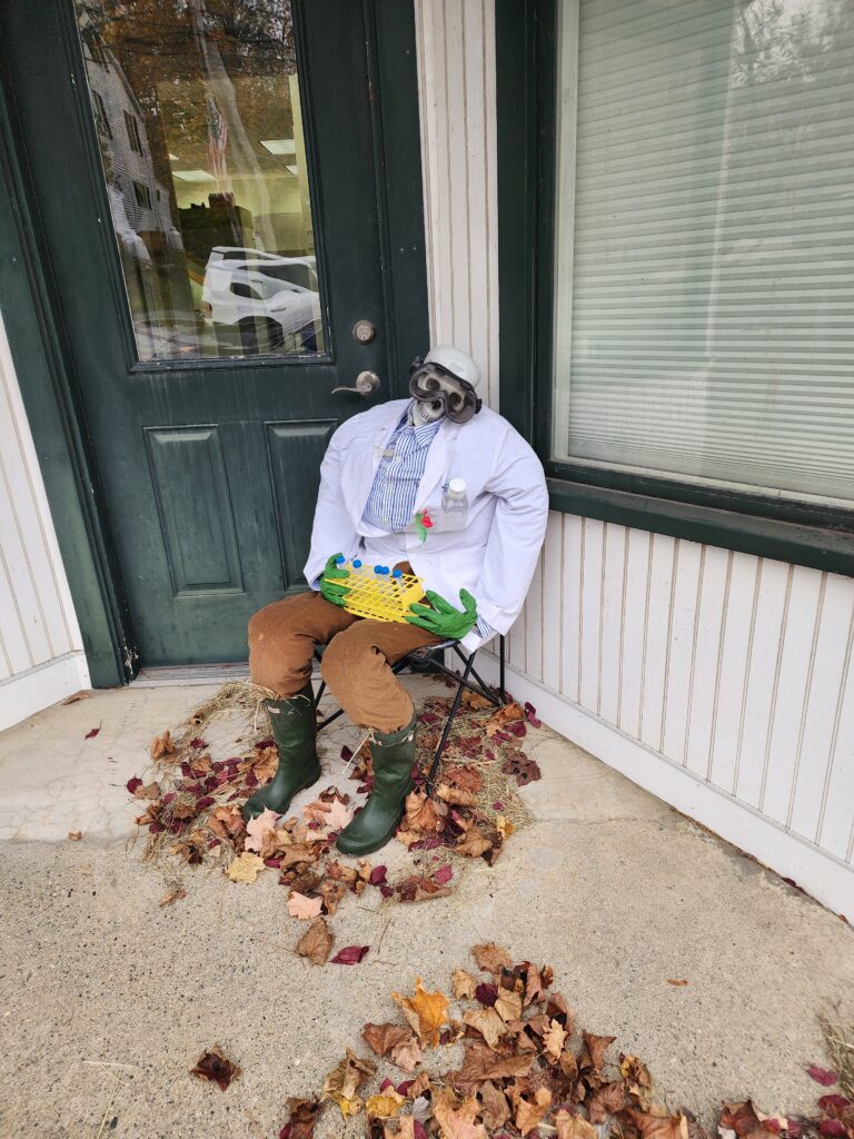 Richmond Maine Halloween Decorations