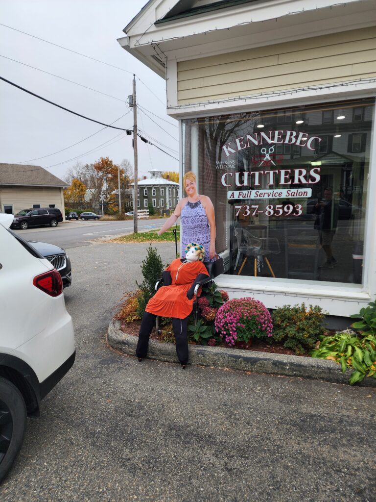 Richmond Maine Halloween Decorations