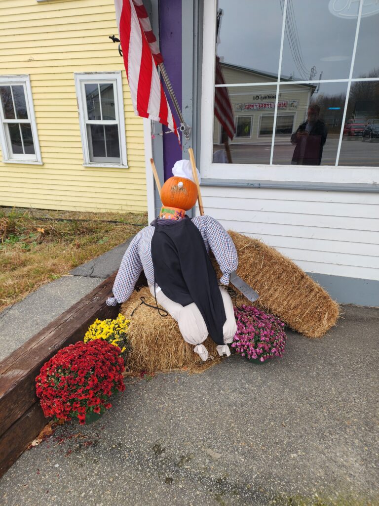 Richmond Maine Halloween Decorations