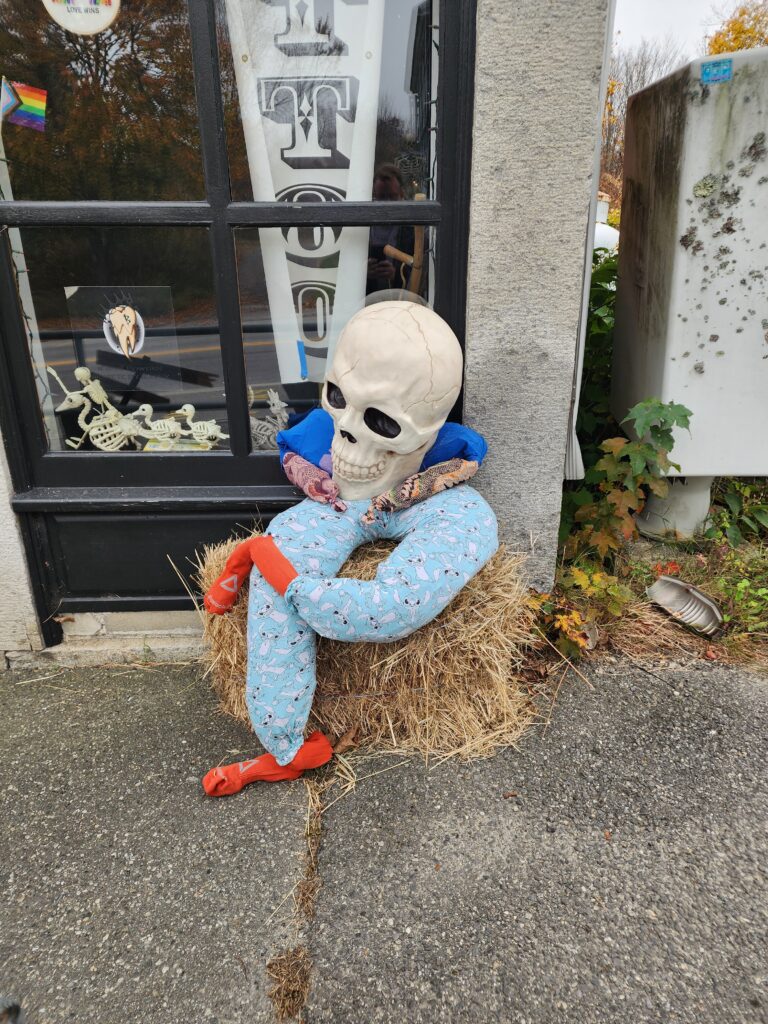Richmond Maine Halloween Decorations